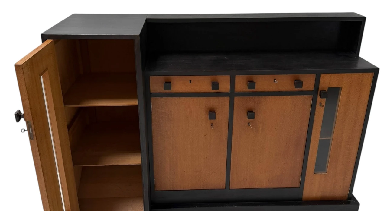 Oak Modernist Art Deco Sideboard or Credenza by Cor Alons, 1927